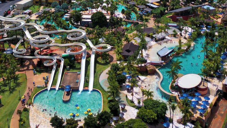 Hot Beach Suites