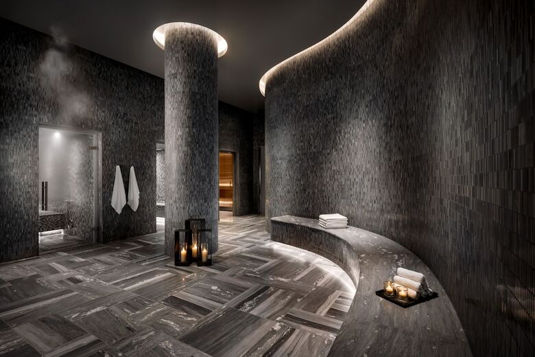 Hotel Fairmont Century Plaza Gold Experience