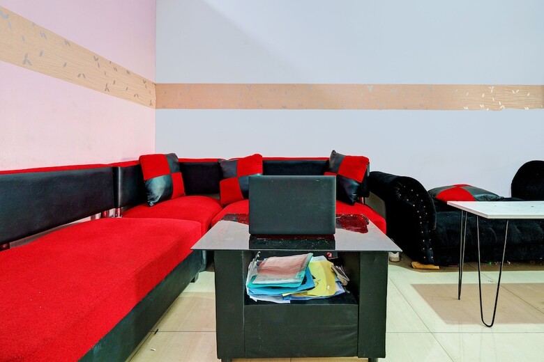 Hotel Collection O 93344 Gateway Pasteur Apartement By Maestro