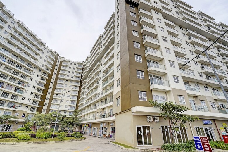 Hotel Collection O 93344 Gateway Pasteur Apartement By Maestro