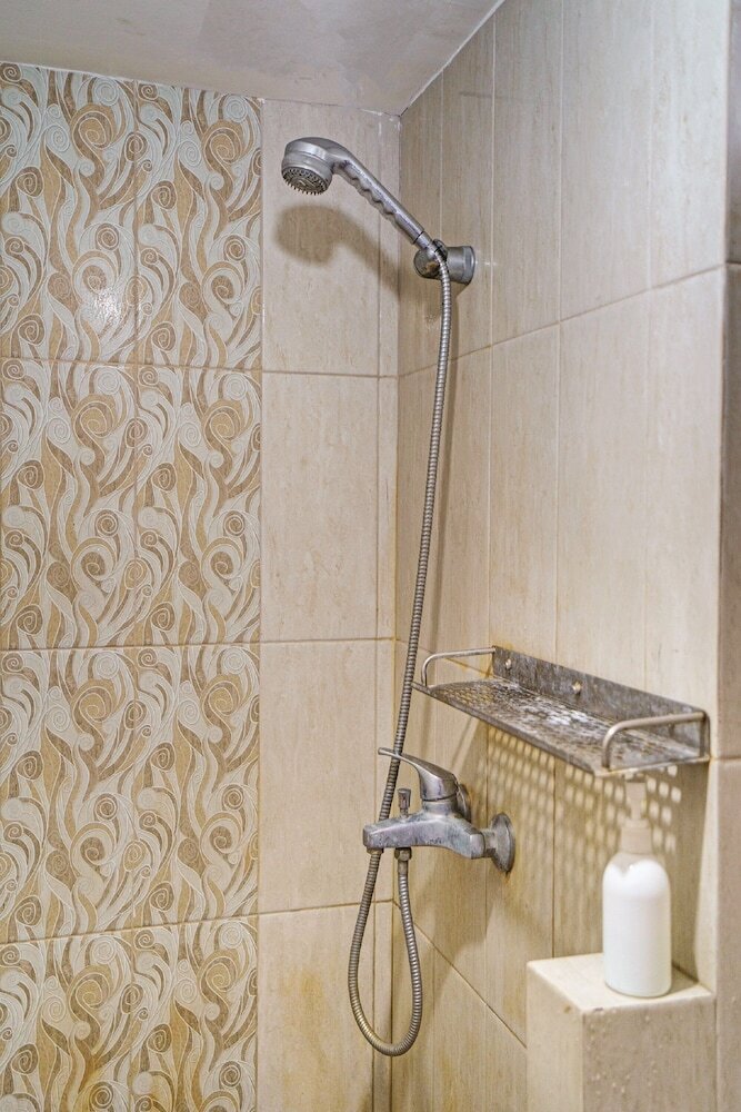 Hotel Collection O 93344 Gateway Pasteur Apartement By Maestro