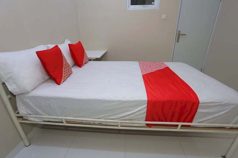 Hotel Oyo 93356 Pondok Cirendeu