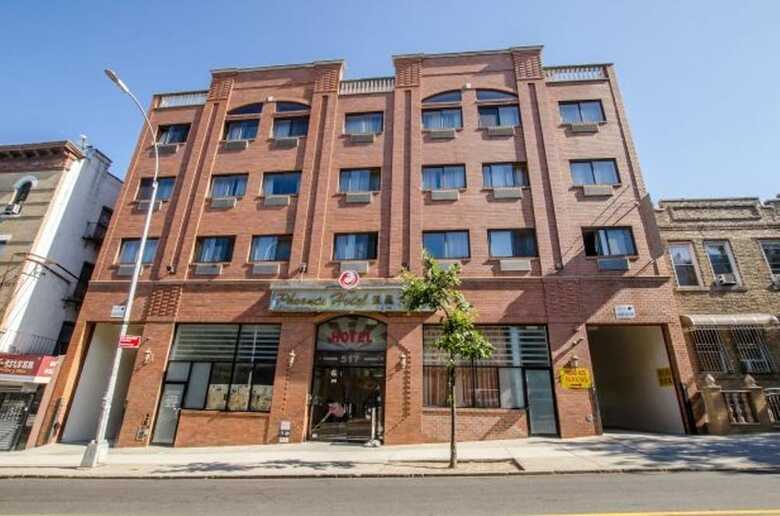 Phoenix Hotel