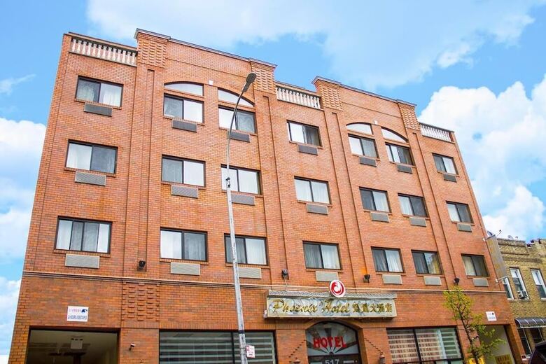 Phoenix Hotel