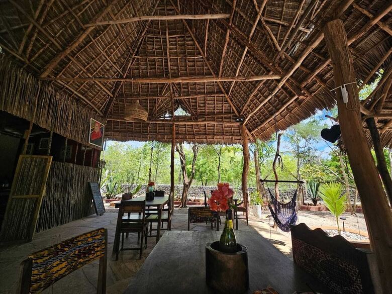 Karibu Maisha Lodge