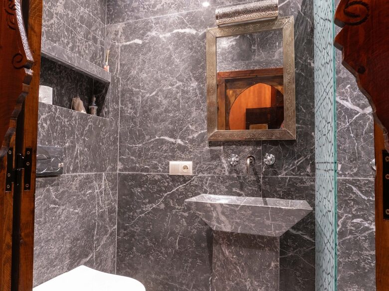 Click Riad & Spa