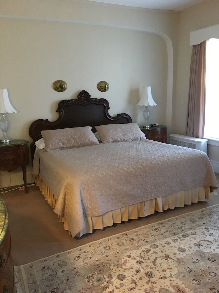 Hotel Turkey Hill Inn