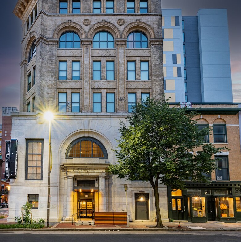 Hotel Springhill Suites By Marriott Baltimore Downtown Convention Center Area