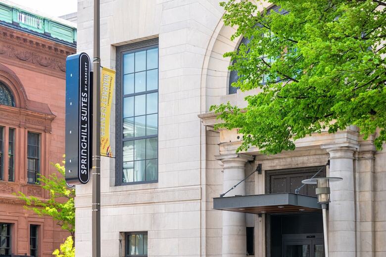 Hotel Springhill Suites By Marriott Baltimore Downtown Convention Center Area