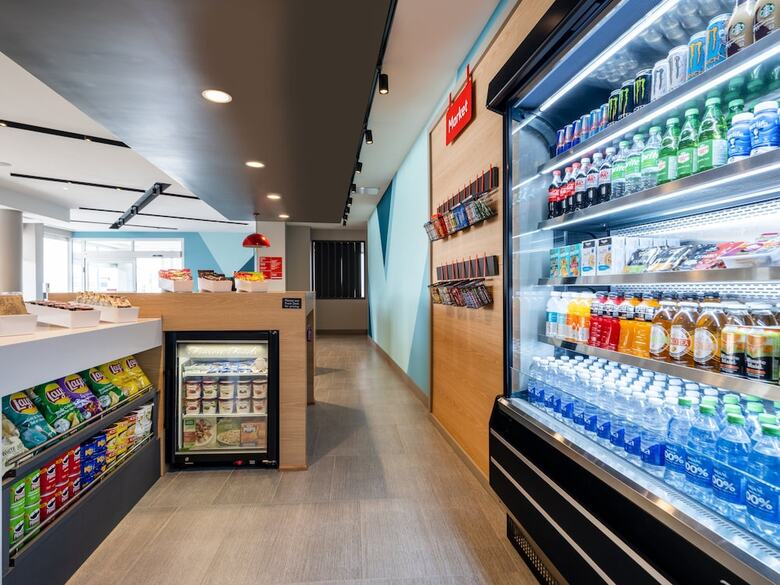 Avid Hotel Toronto - Vaughan Southwest By Ihg