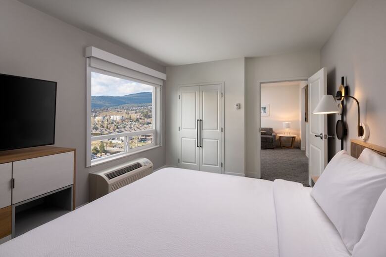 Hotel Towneplace Suites By Marriott West Kelowna