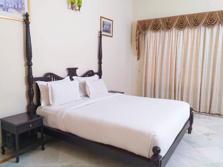 Hotel Devraj Villa-a Luxury Homestay With Pool