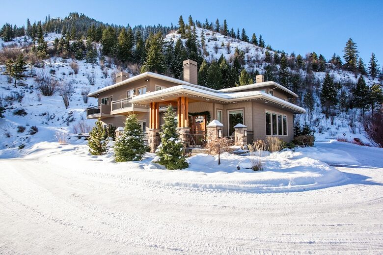 Bed & Breakfast Cascade Valley Inn