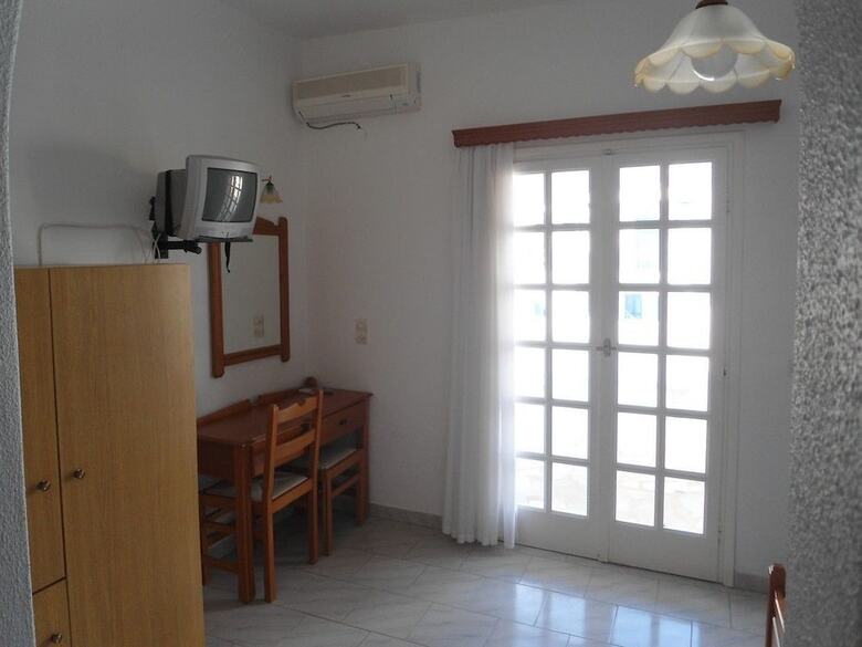 Hotel Free Sun Rooms And Apartments