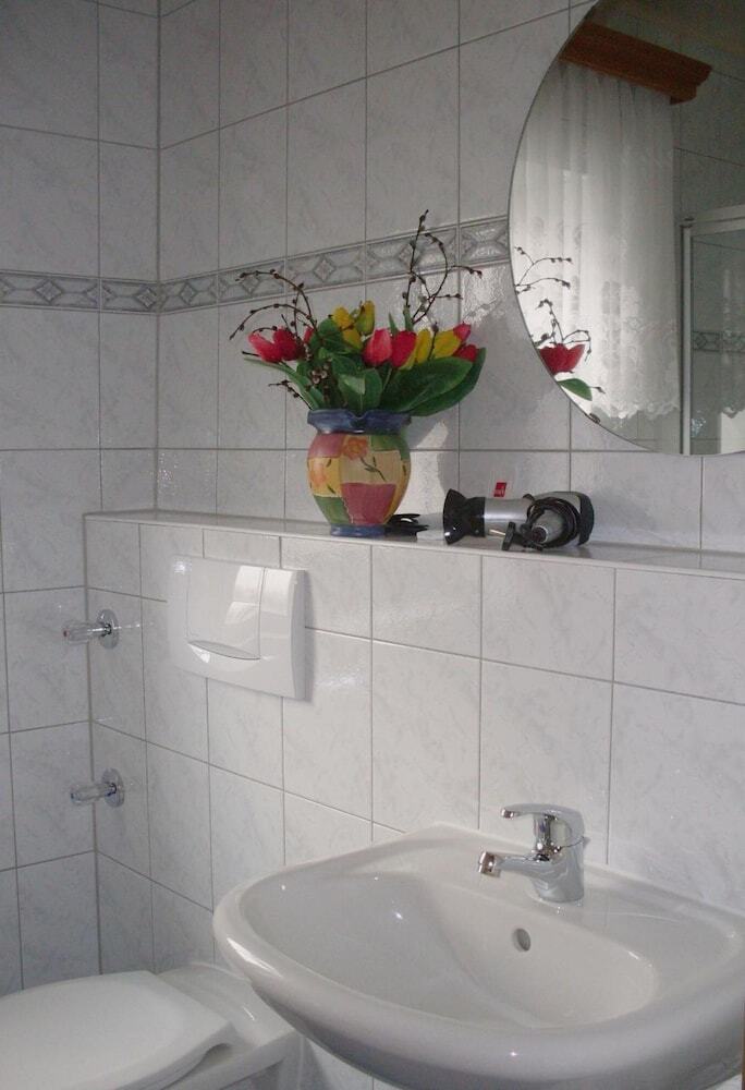 Bed & Breakfast G�ste- Und Boardinghaus Klara Birnbaum