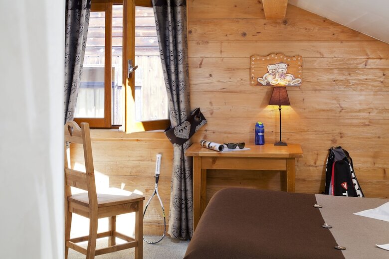 Hotel H�tel La Croix Saint Maurice