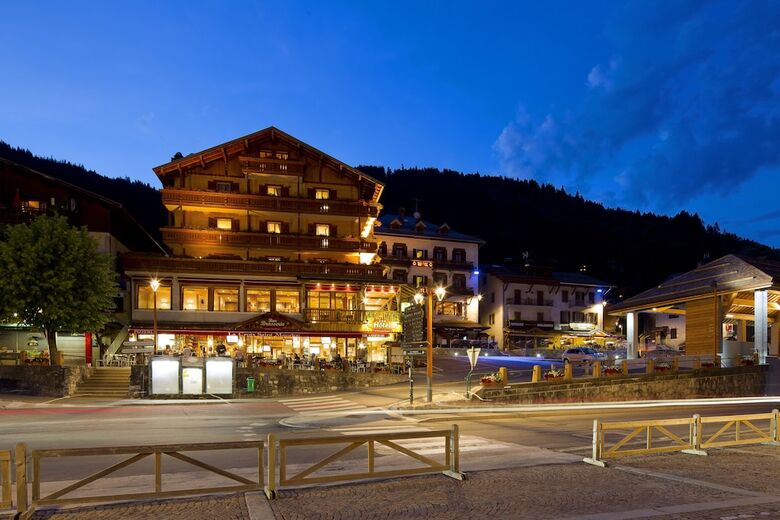 Hotel H�tel La Croix Saint Maurice