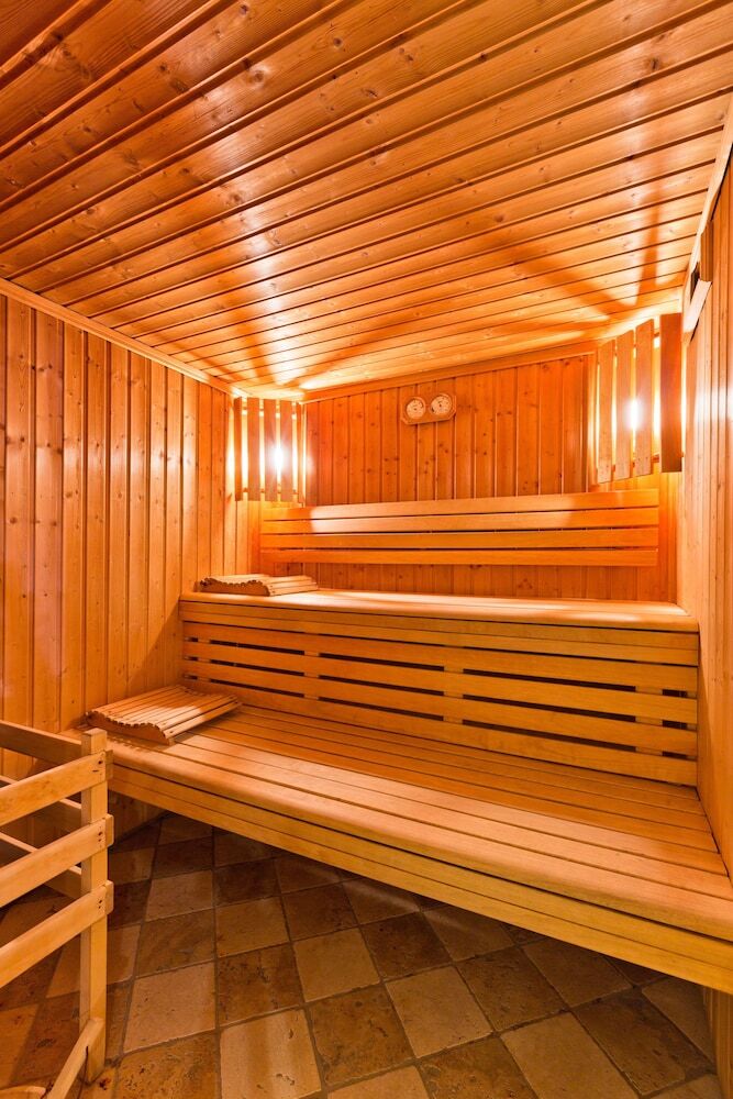 Hotel H�tel La Croix Saint Maurice