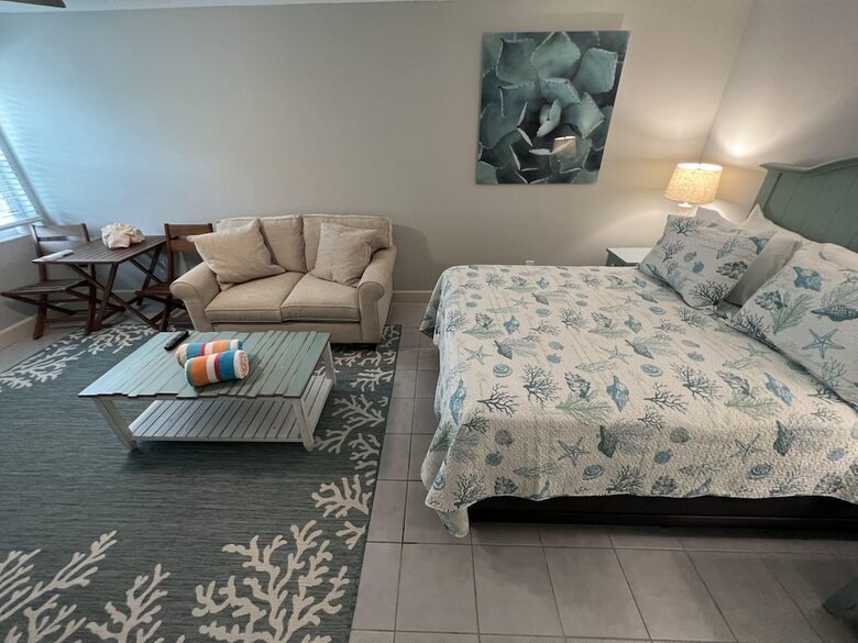 Hotel Tarpon Tale Inn