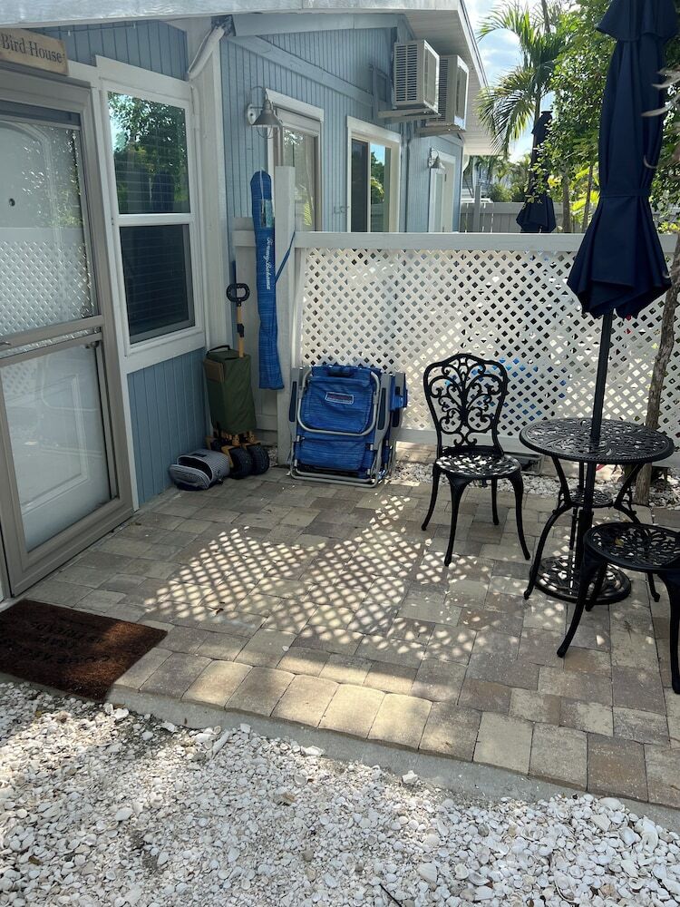 Hotel Tarpon Tale Inn