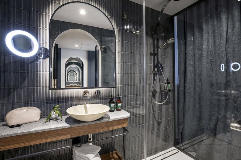 Hotel Voco Melbourne Central By Ihg