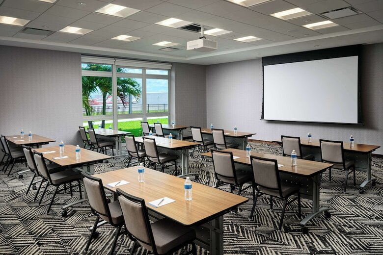 Hotel Hyatt Place Melbourne Airport