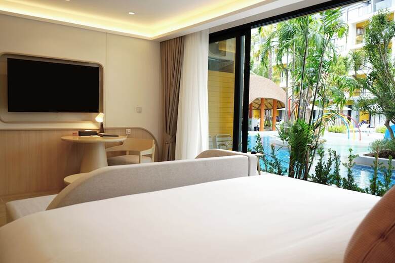 Hotel Wyndham Garden Naithon Phuket