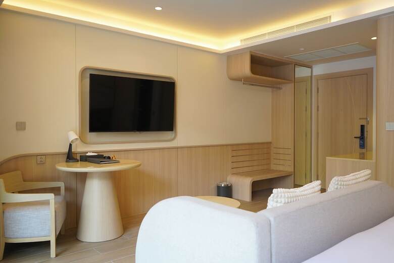 Hotel Wyndham Garden Naithon Phuket
