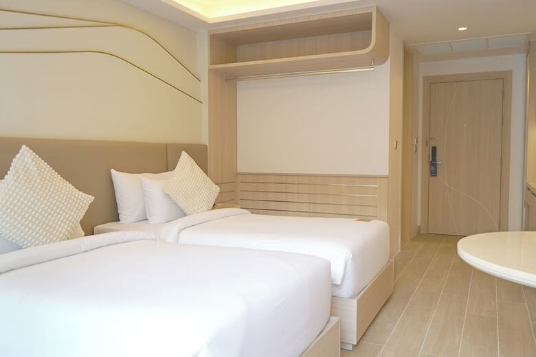 Hotel Wyndham Garden Naithon Phuket