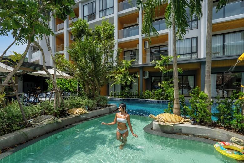 Hotel Wyndham Garden Naithon Phuket
