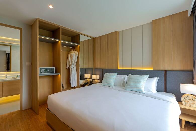 Hotel Wyndham Garden Naithon Phuket