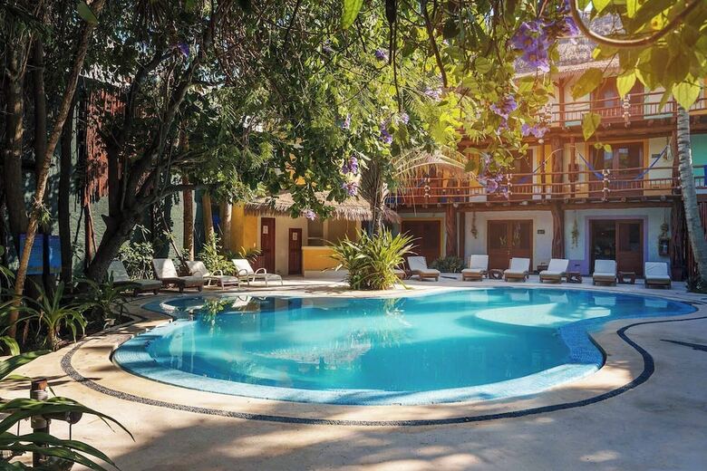 Hotel Exe El Pueblito