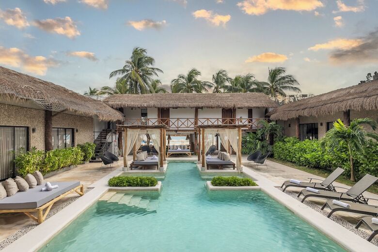 Areia Playa Del Carmen-beach Front Hotel