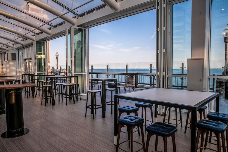 Hotel Sable At Navy Pier Chicago, Curio Collection By Hilton