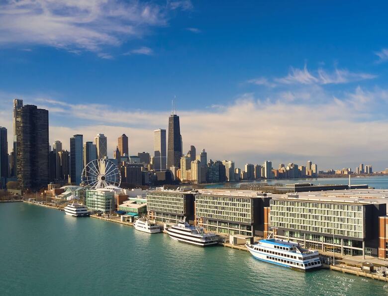Hotel Sable At Navy Pier Chicago, Curio Collection By Hilton