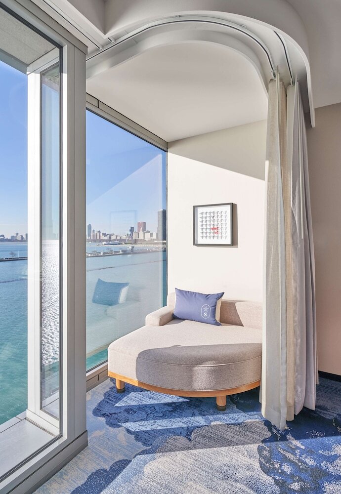Hotel Sable At Navy Pier Chicago, Curio Collection By Hilton