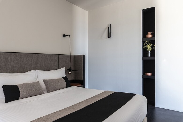 Hotel Nimbus Santorini