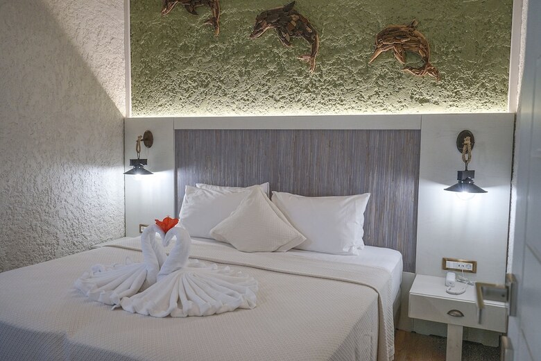 Flamingos Hotel