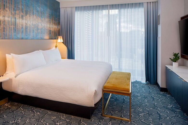 Hotel Tempo By Hilton Nashville Downtown