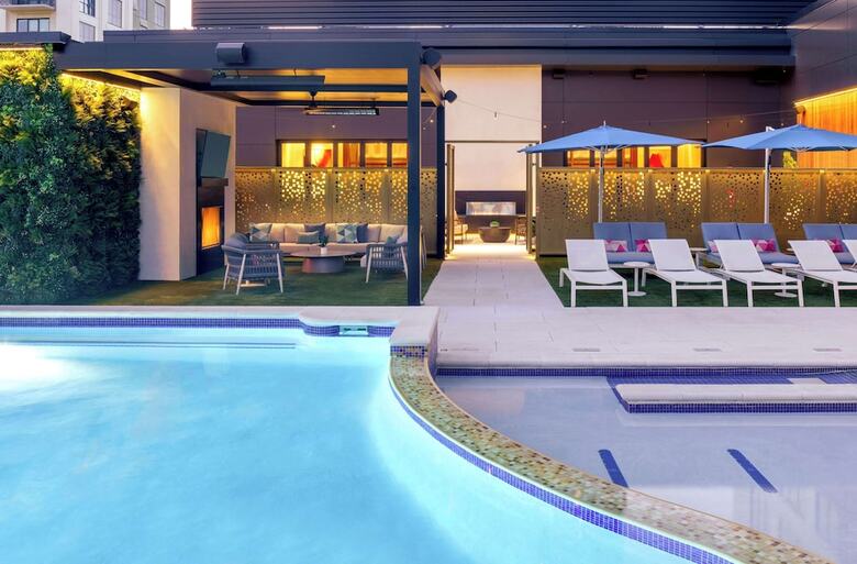 Hotel Tempo By Hilton Nashville Downtown