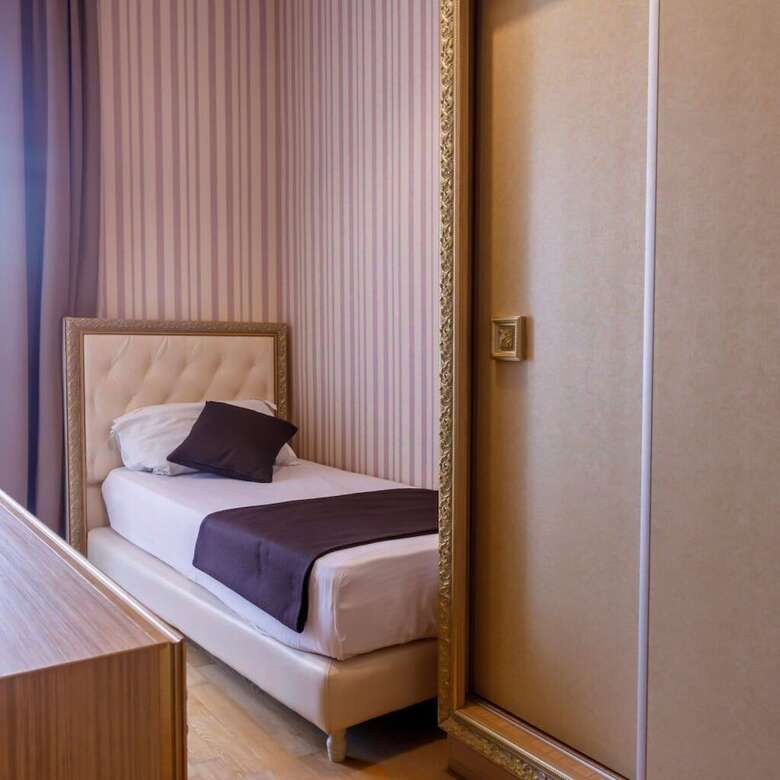 Amh Hotel