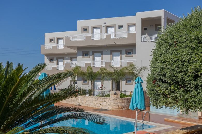 Hotel Amara Seaside By Estia