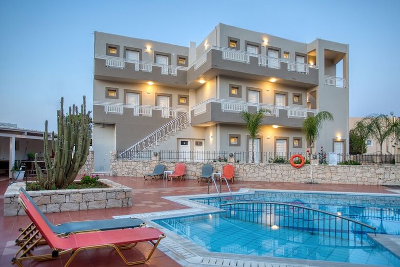 Hotel Amara Seaside By Estia