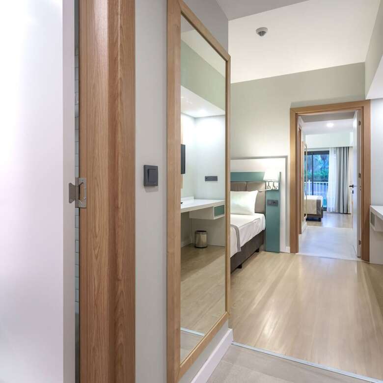 Arcanus Hotels Trendline Side
