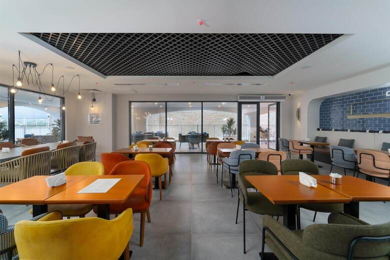 Arcanus Hotels Trendline Side