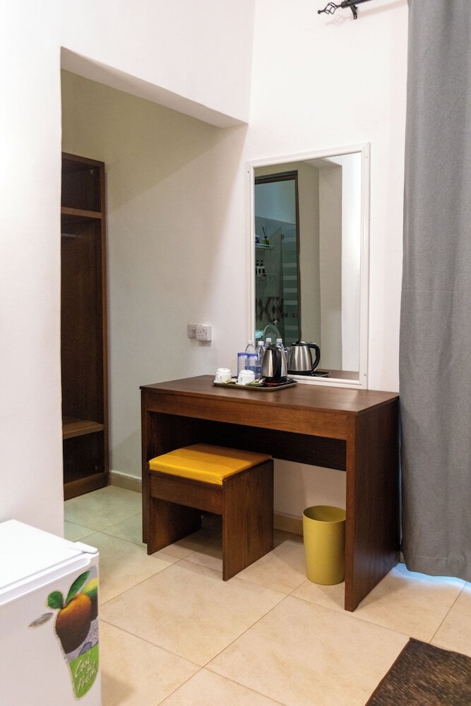 Canary Golden Hotel