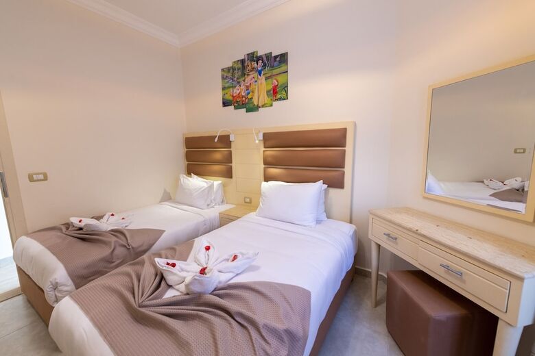 Aparthotel Marom Port Said Resort & Beach