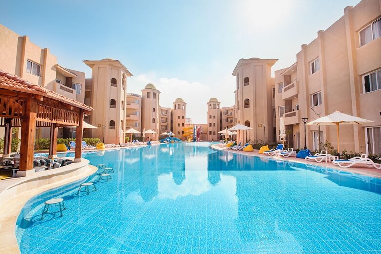 Aparthotel Marom Port Said Resort & Beach