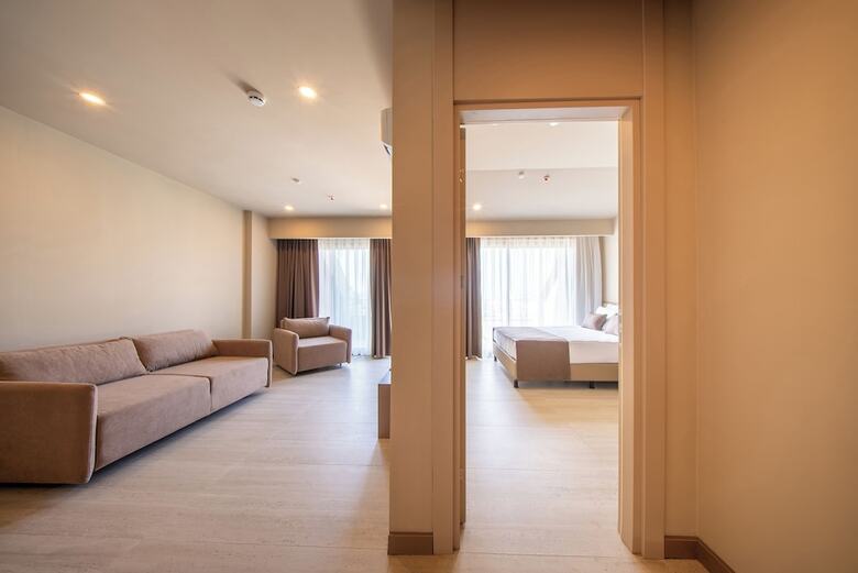 Prive Suite Side & Spa Hotel Adults Only 16 Plus