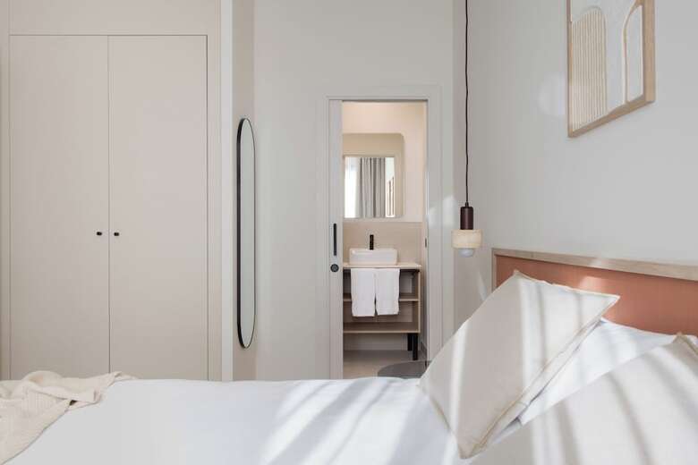 Hotel L�bere Seville Plaza Nueva